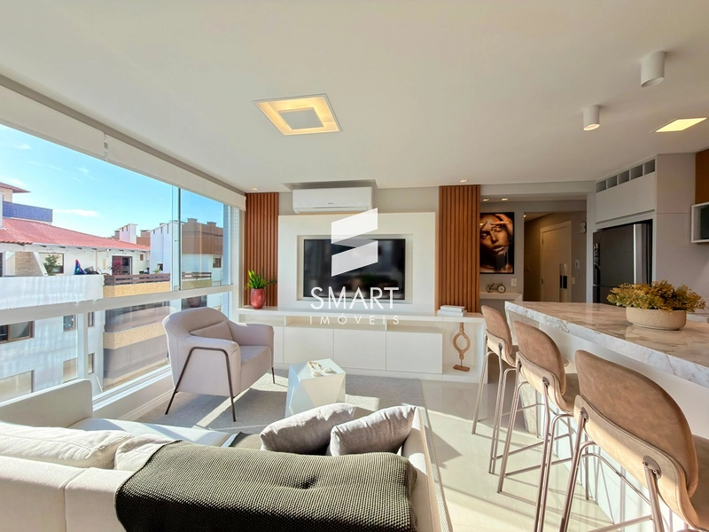 APARTAMENTO DE ESQUINA MOBILIADO E DECORADO COM VISTA PARA O MAR E A SERRA: 12ª foto da galeria de imagens do imóvel