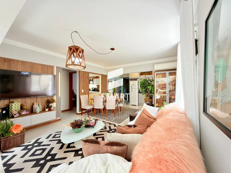 APARTAMENTO À VENDA COM 3 VAGAS E 2 TERRAÇOS ÓTIMOS  Parece uma casa!: 3ª foto da galeria de imagens do imóvel