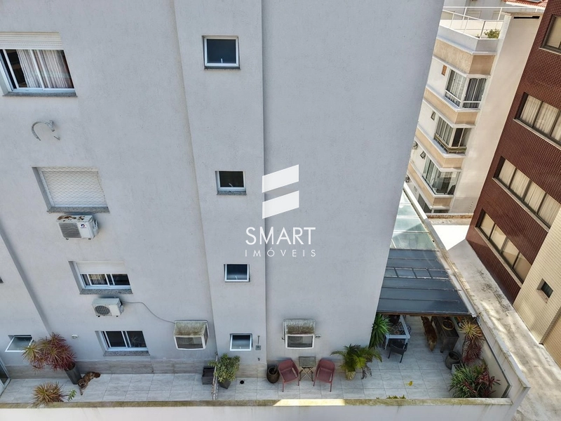 APARTAMENTO À VENDA COM 3 VAGAS E 2 TERRAÇOS ÓTIMOS  Parece uma casa!: 30ª foto da galeria de imagens do imóvel