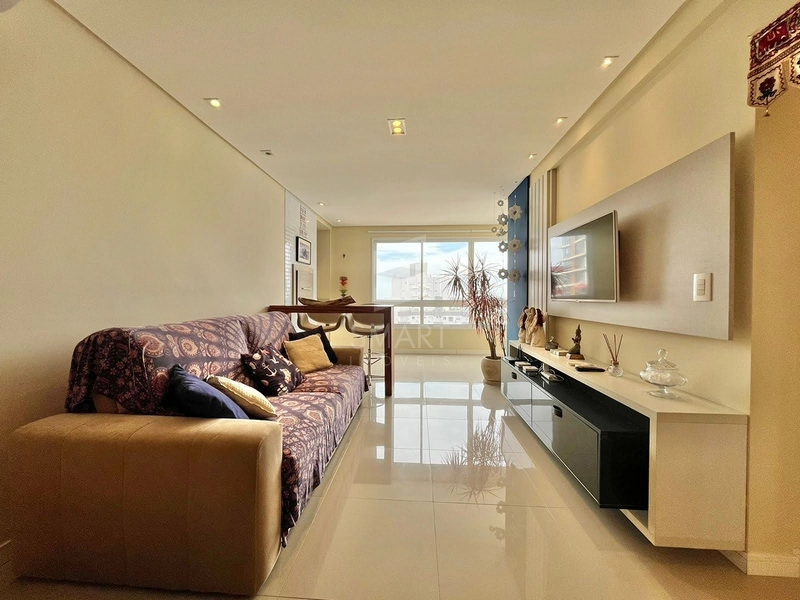 Vista Mar e Serra no Bairro Navegantes | Sacadão com Churrasqueira: 5ª foto da galeria de imagens do imóvel