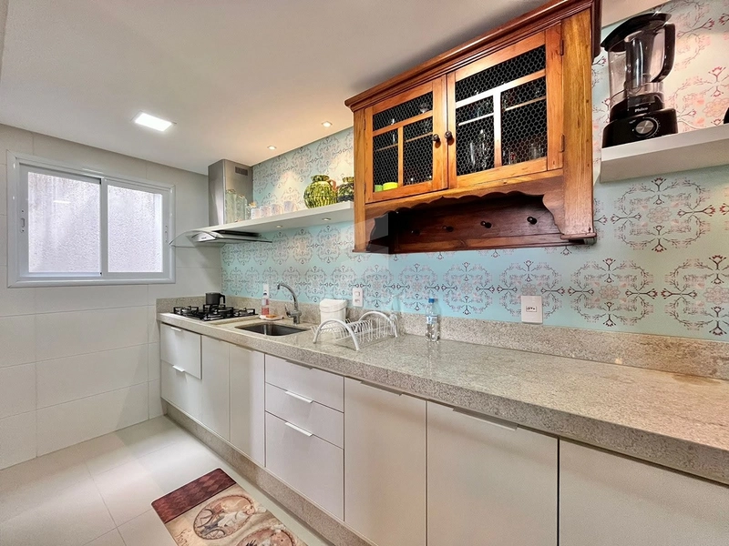 Vista Mar e Serra no Bairro Navegantes | Sacadão com Churrasqueira: 13ª foto da galeria de imagens do imóvel