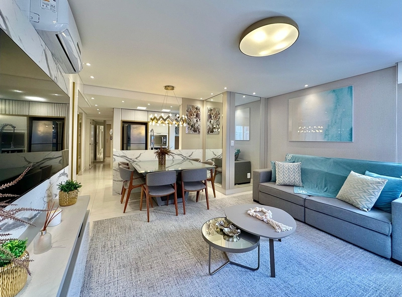 Apartamento decorado à venda junto a Praça do Farol: 1ª foto da galeria de imagens do imóvel