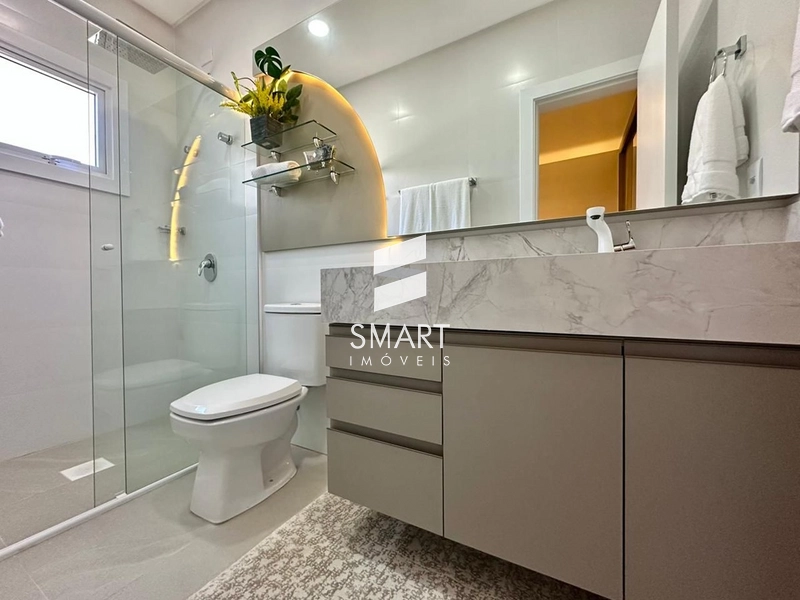 FRENTE MAR NO OXFORD! ALTO PADRÃO, 04 DORMITÓRIOS E LAZER COMPLETO NA MELHOR LOCALIZAÇÃO!: 32ª foto da galeria de imagens do imóvel