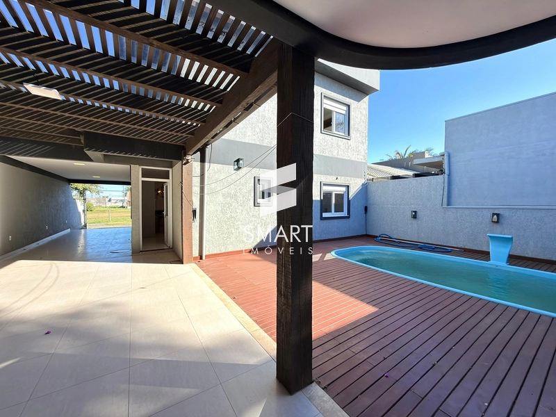 Casa 03 suítes a uma quadra do mar à venda em Capão da Canoa!: 27ª foto da galeria de imagens do imóvel