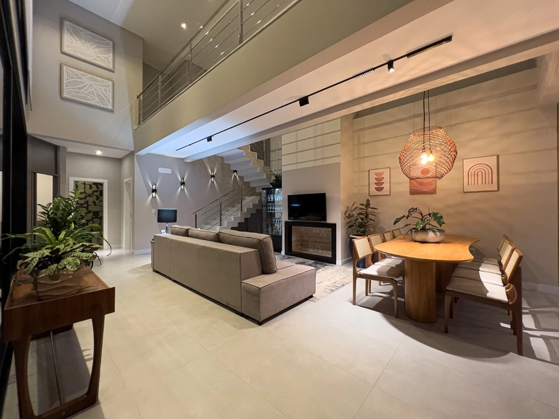 CASA COM 4 SUÍTES FINAMENTE MOBILIADA E DECORADA!: 9ª foto da galeria de imagens do imóvel