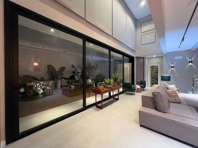 CASA COM 4 SUÍTES FINAMENTE MOBILIADA E DECORADA!: 64ª foto da galeria de imagens do imóvel