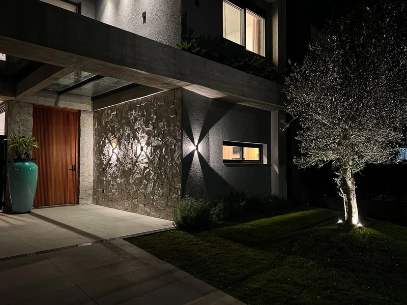 CASA COM 4 SUÍTES FINAMENTE MOBILIADA E DECORADA!: 68ª foto da galeria de imagens do imóvel