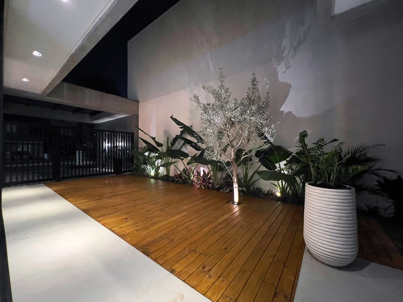 CASA COM 4 SUÍTES FINAMENTE MOBILIADA E DECORADA!: 36ª foto da galeria de imagens do imóvel