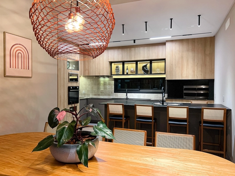 CASA COM 4 SUÍTES FINAMENTE MOBILIADA E DECORADA!: 77ª foto da galeria de imagens do imóvel