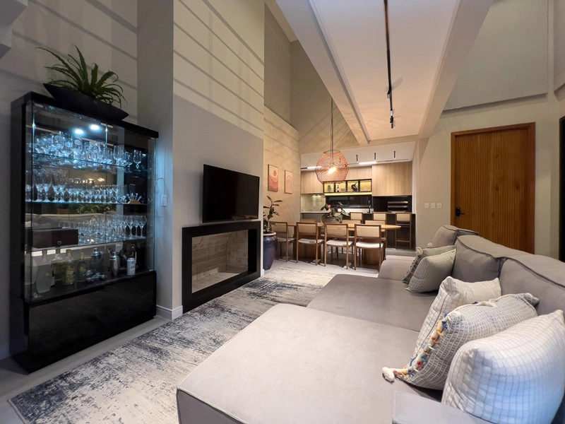 CASA COM 4 SUÍTES FINAMENTE MOBILIADA E DECORADA!: 26ª foto da galeria de imagens do imóvel