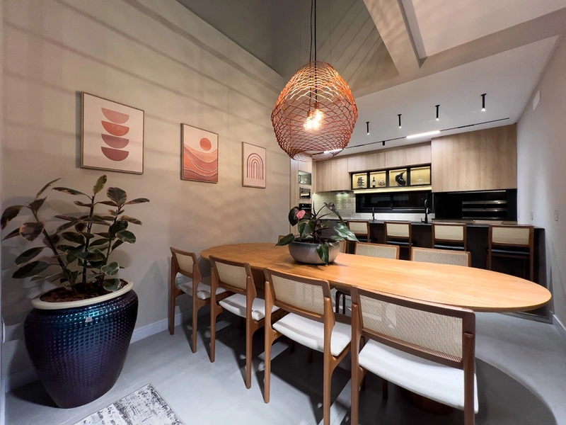 CASA COM 4 SUÍTES FINAMENTE MOBILIADA E DECORADA!: 33ª foto da galeria de imagens do imóvel