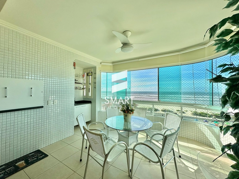 Apartamento à beira mar em Capão da Canoa: 1ª foto da galeria de imagens do imóvel
