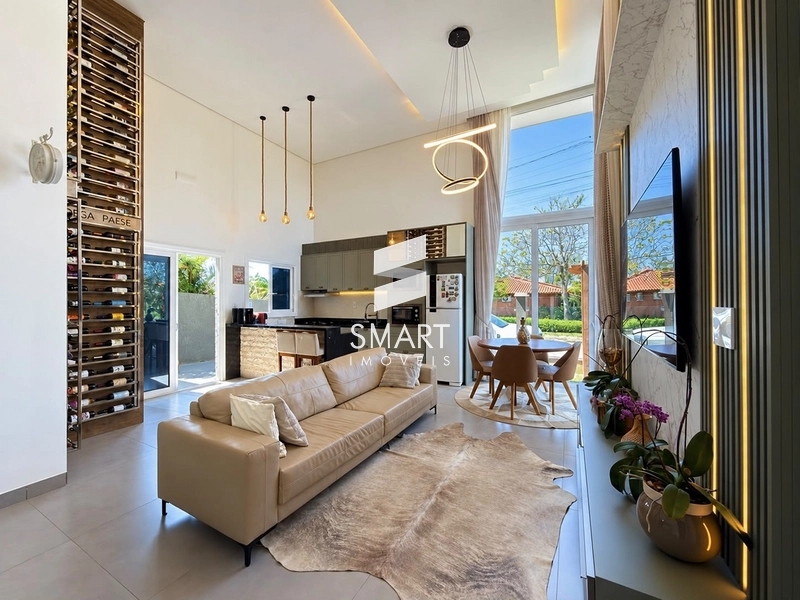 EXCLUSIVIDADE A 50 METROS DO MAR | CASA DE ALTO PADRÃO • 3 DORMITÓRIOS • 1 SUÍTE • TERRAÇO COM VISTA PARA O MAR E SERRA • 210 M² DE TERRENO • AUTOMAÇÃO E ENERGIA SOLAR: 1ª foto da galeria de imagens do imóvel