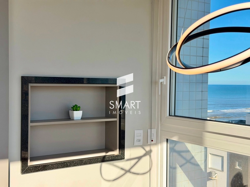 APARTAMENTO COM VISTA MAR AO LADO DA PRAÇA FLÁVIO BOIANOVSKI, A APENAS UMA QUADRA DA PRAIA!: 8ª foto da galeria de imagens do imóvel