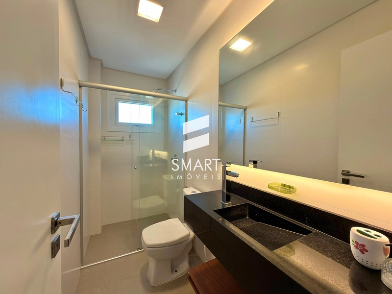 APARTAMENTO COM VISTA MAR AO LADO DA PRAÇA FLÁVIO BOIANOVSKI, A APENAS UMA QUADRA DA PRAIA!: 23ª foto da galeria de imagens do imóvel