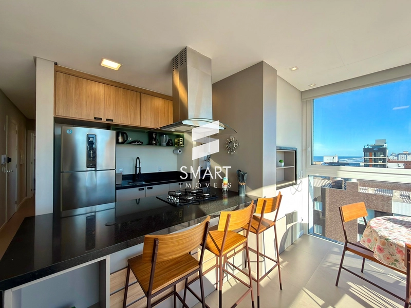 APARTAMENTO COM VISTA MAR AO LADO DA PRAÇA FLÁVIO BOIANOVSKI, A APENAS UMA QUADRA DA PRAIA!: 7ª foto da galeria de imagens do imóvel