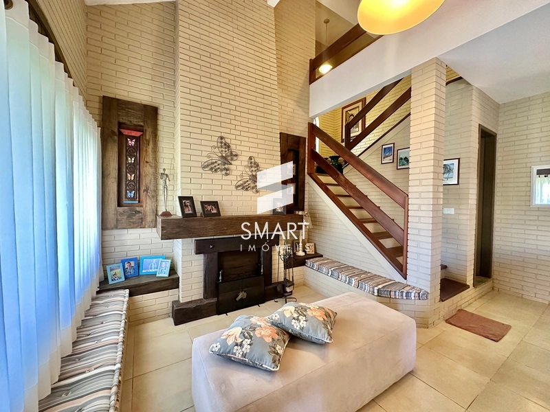 Sobrado à venda no centro de Xangri-Lá: 4ª foto da galeria de imagens do imóvel