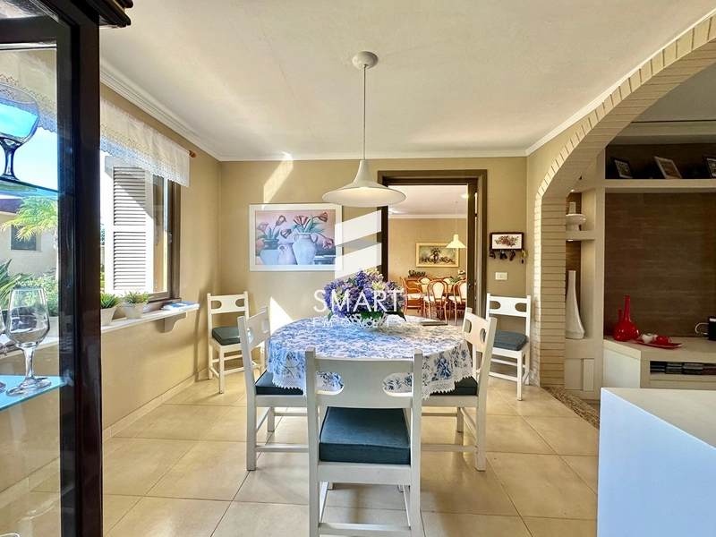 Sobrado à venda no centro de Xangri-Lá: 5ª foto da galeria de imagens do imóvel