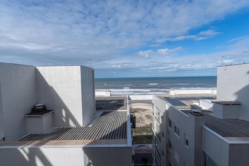 Amplo e com vista para o Mar: 2ª foto da galeria de imagens do imóvel
