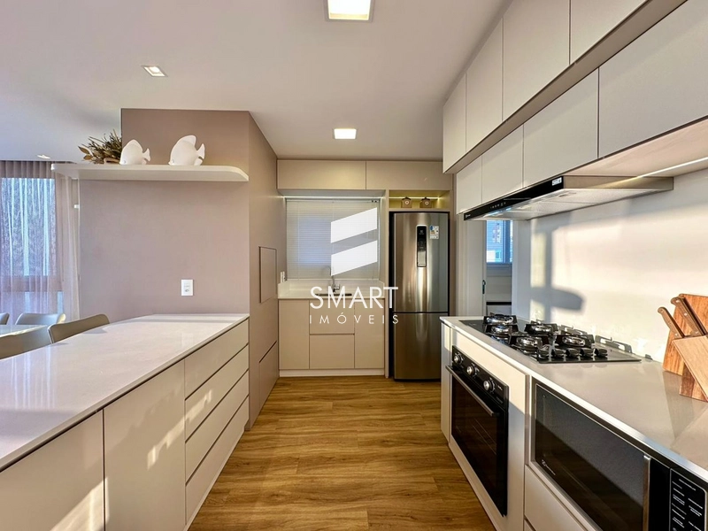 VIVA O ALTO PADRÃO NO CORAÇÃO DE CAPÃO DA CANOA Um apartamento exclusivo, moderno e pronto para morar!: 9ª foto da galeria de imagens do imóvel