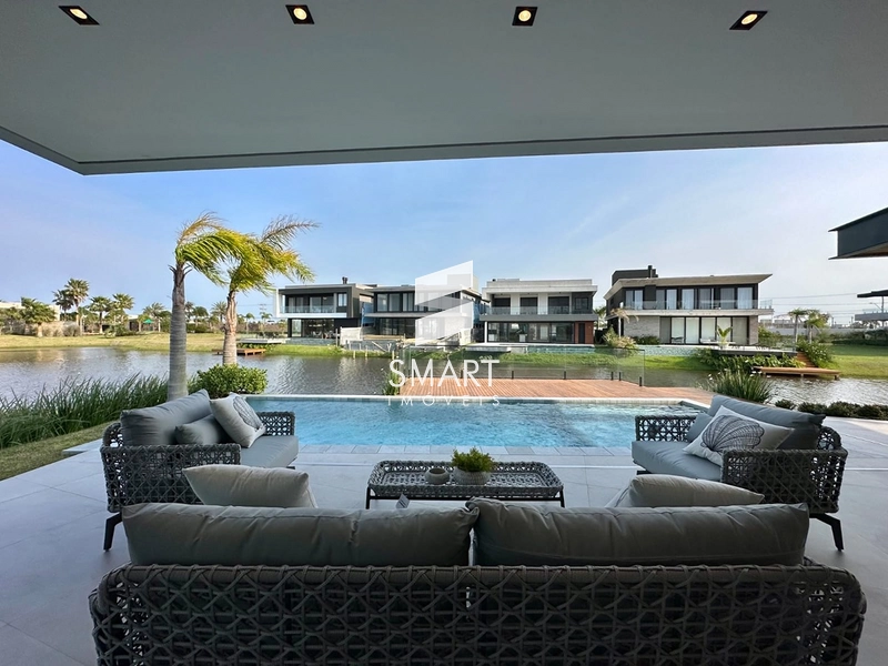 LUXO, CONFORTO E SOFISTICAÇÃO À BEIRA DO LAGO — SOBRADO EXCLUSIVO NO CONDOMÍNIO SENSE: 15ª foto da galeria de imagens do imóvel