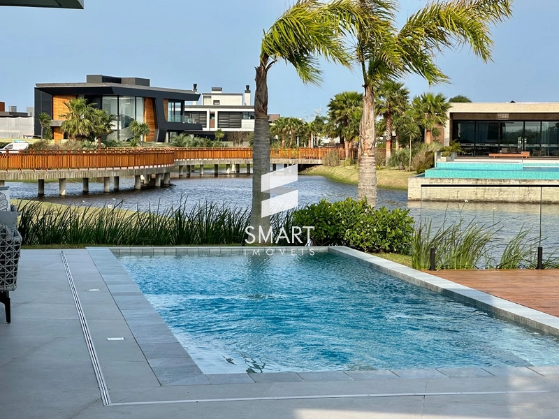 LUXO, CONFORTO E SOFISTICAÇÃO À BEIRA DO LAGO — SOBRADO EXCLUSIVO NO CONDOMÍNIO SENSE: 28ª foto da galeria de imagens do imóvel