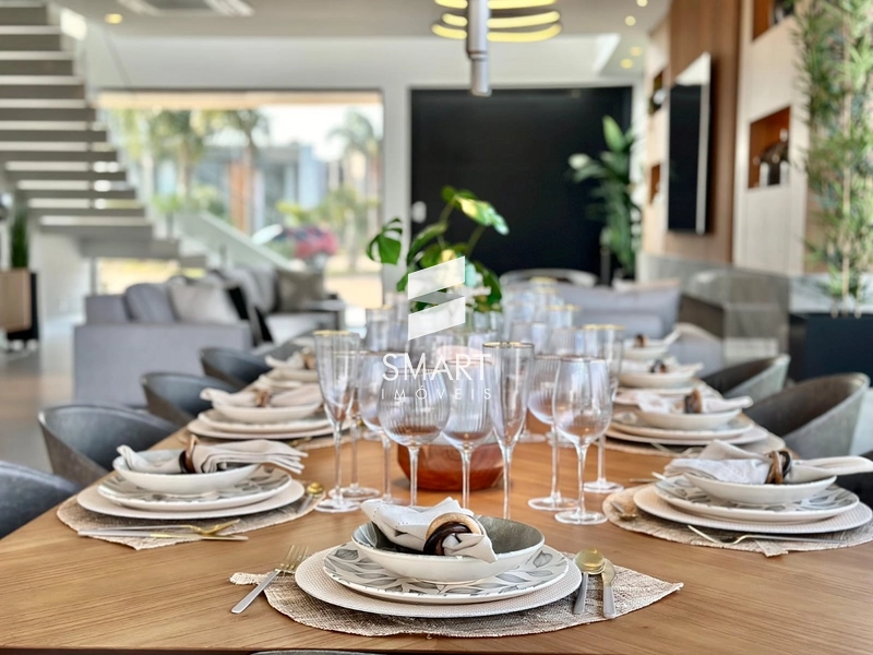 LUXO, CONFORTO E SOFISTICAÇÃO À BEIRA DO LAGO — SOBRADO EXCLUSIVO NO CONDOMÍNIO SENSE: 18ª foto da galeria de imagens do imóvel