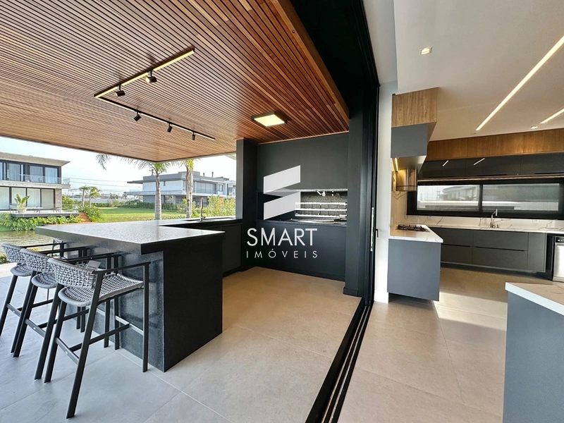 LUXO, CONFORTO E SOFISTICAÇÃO À BEIRA DO LAGO — SOBRADO EXCLUSIVO NO CONDOMÍNIO SENSE: 22ª foto da galeria de imagens do imóvel