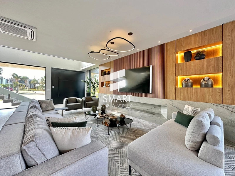 LUXO, CONFORTO E SOFISTICAÇÃO À BEIRA DO LAGO — SOBRADO EXCLUSIVO NO CONDOMÍNIO SENSE: 11ª foto da galeria de imagens do imóvel