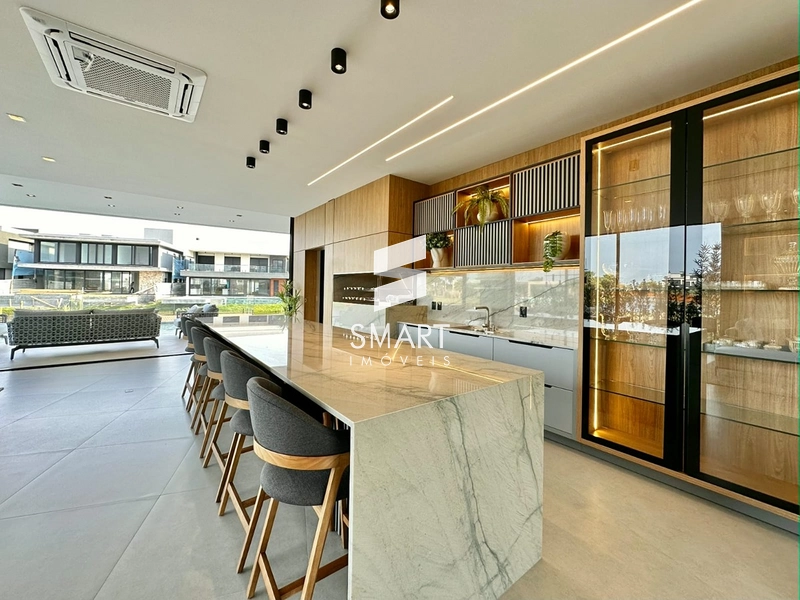 LUXO, CONFORTO E SOFISTICAÇÃO À BEIRA DO LAGO — SOBRADO EXCLUSIVO NO CONDOMÍNIO SENSE: 9ª foto da galeria de imagens do imóvel