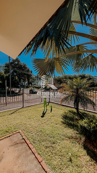 Casa de Esquina, com piscina à venda: 15ª foto da galeria de imagens do imóvel