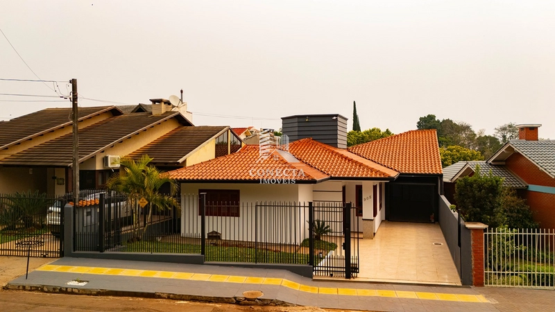 Casa a venda próximo ao centro : 1ª foto da galeria de imagens do imóvel