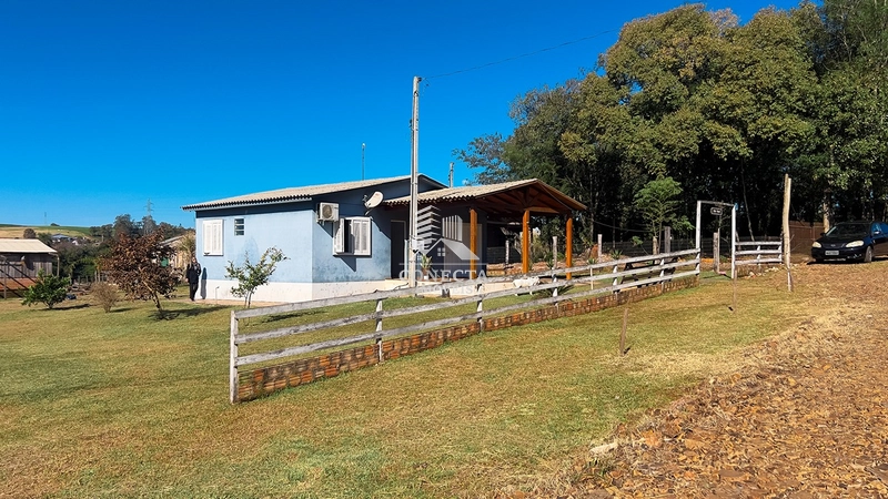 Sítio com Casa de Alvenaria à Venda em Santa Rosa/RS: 3ª foto da galeria de imagens do imóvel