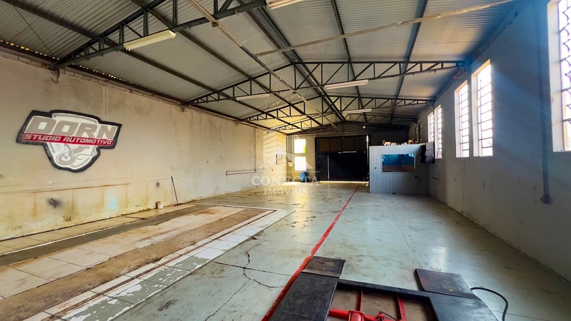 Pavilhão a venda próximo a Expedicionário Weber.: 4ª foto da galeria de imagens do imóvel