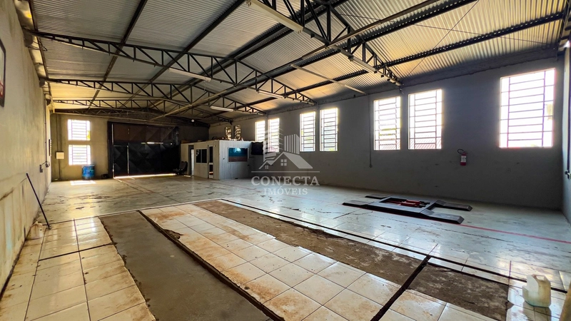 Pavilhão a venda próximo a Expedicionário Weber.: 1ª foto da galeria de imagens do imóvel