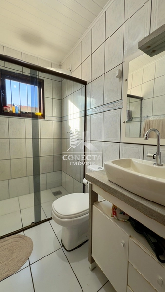 Casa com piscina na Ouro verde: 7ª foto da galeria de imagens do imóvel