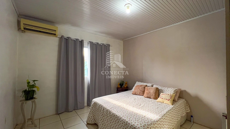Casa de esquina a venda no Centro próximo ao Hospital Vida e Saúde: 5ª foto da galeria de imagens do imóvel