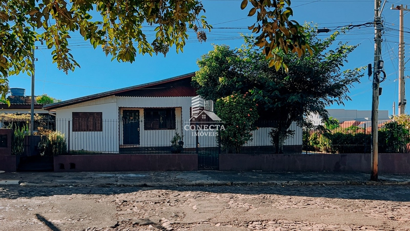 Casa de esquina mista para venda: 1ª foto da galeria de imagens do imóvel