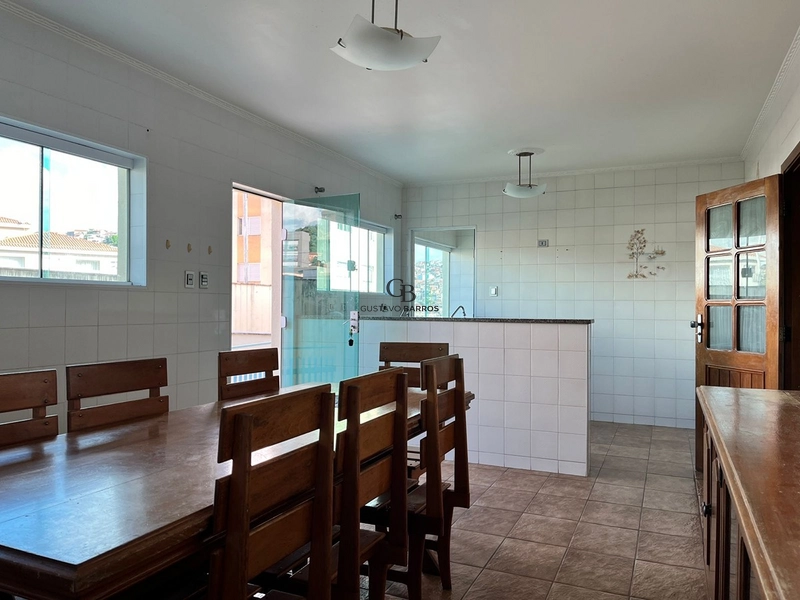 Casa Térrea 4 Quartos à Venda no Jardim dos Estados – 379m² com Piscina e Edícula | Poços de Caldas: 22ª foto da galeria de imagens do imóvel