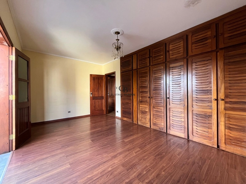 Casa Térrea 4 Quartos à Venda no Jardim dos Estados – 379m² com Piscina e Edícula | Poços de Caldas: 8ª foto da galeria de imagens do imóvel
