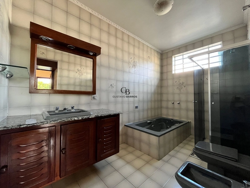 Casa Térrea 4 Quartos à Venda no Jardim dos Estados – 379m² com Piscina e Edícula | Poços de Caldas: 11ª foto da galeria de imagens do imóvel