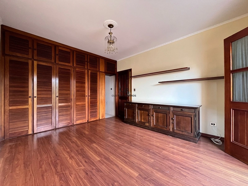 Casa Térrea 4 Quartos à Venda no Jardim dos Estados – 379m² com Piscina e Edícula | Poços de Caldas: 14ª foto da galeria de imagens do imóvel