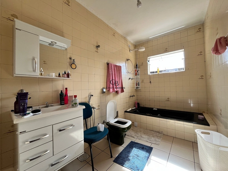 Casa 3 Quartos à Venda no Jardim São Paulo – 167m² com Edícula e Garagem para 4 Carros | Poços de Caldas: 11ª foto da galeria de imagens do imóvel