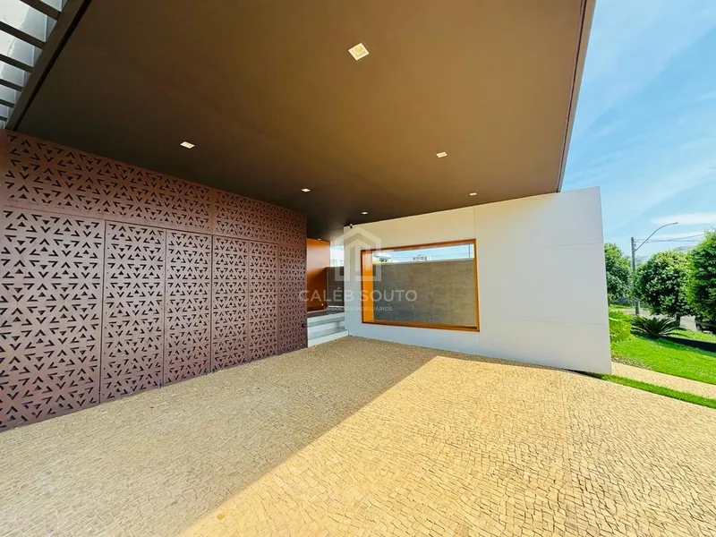 Casa com 4 suítes e piscina no Condomínio Portal dos Nobres-Marília-SP: 3ª foto da galeria de imagens do imóvel