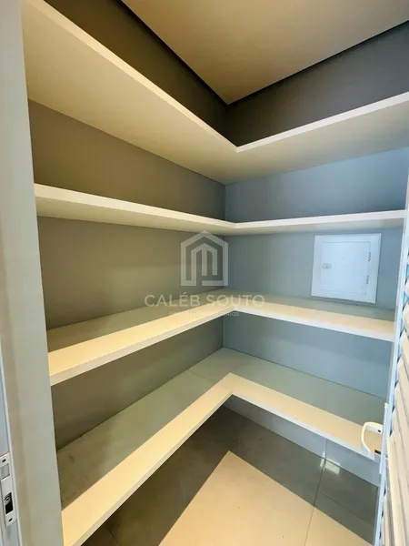 Casa com 4 suítes e piscina no Condomínio Portal dos Nobres-Marília-SP: 16ª foto da galeria de imagens do imóvel