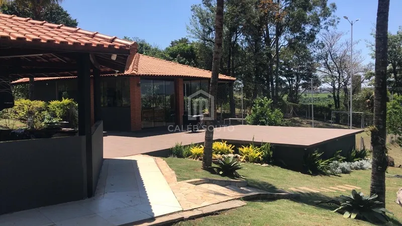 Chácara a Venda com 4 Suítes no Condomínio Serra Dourada em Marília-SP. : 4ª foto da galeria de imagens do imóvel