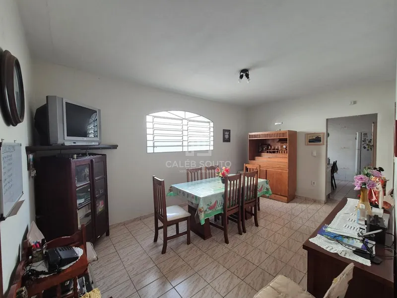 Casa com 3 quartos no Bairro Cavalieri em Marilia / SP: 3ª foto da galeria de imagens do imóvel