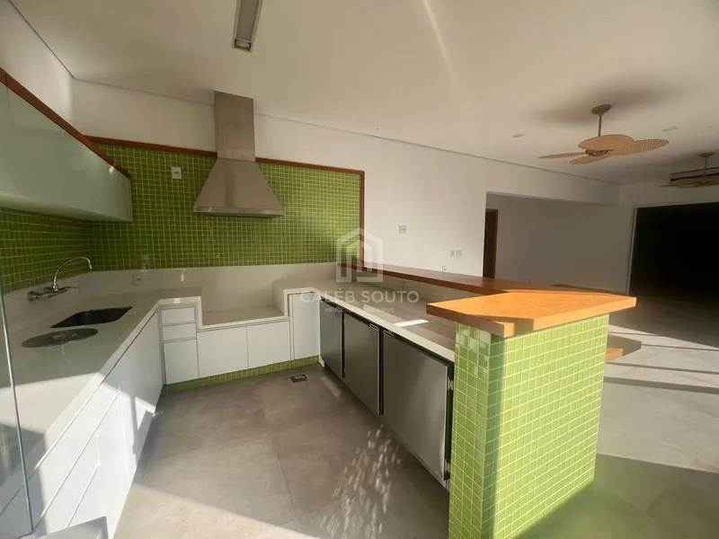 Casa com 4 suítes e piscina no cond. Portal dos Nobres em Marilia-SP.: 8ª foto da galeria de imagens do imóvel