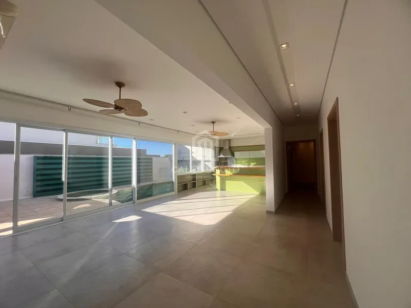 Casa com 4 suítes e piscina no cond. Portal dos Nobres em Marilia-SP.: 7ª foto da galeria de imagens do imóvel