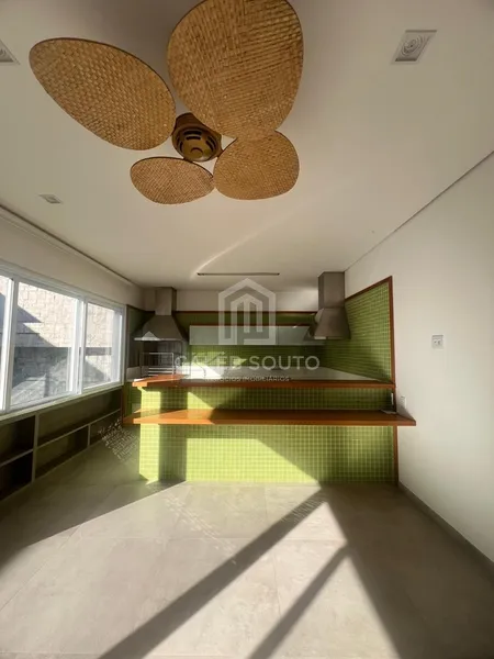 Casa com 4 suítes e piscina no cond. Portal dos Nobres em Marilia-SP.: 3ª foto da galeria de imagens do imóvel